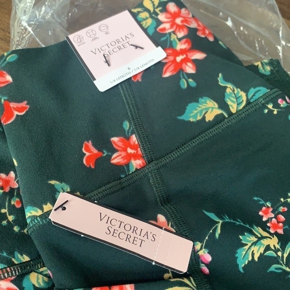 Victoria secret Incredible Lace-up Legging… - Picture 4 of 7